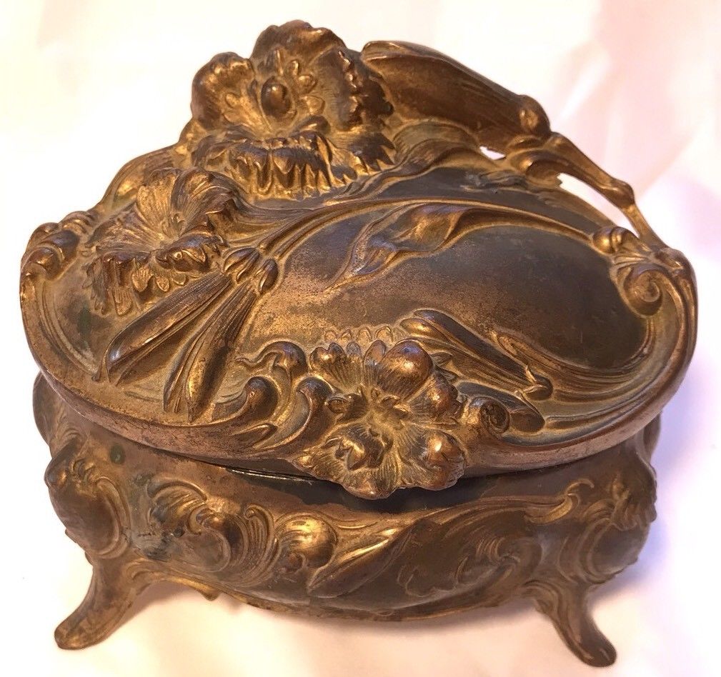 Buy Antique Victorian jewellery box. - Kalmar Antiques