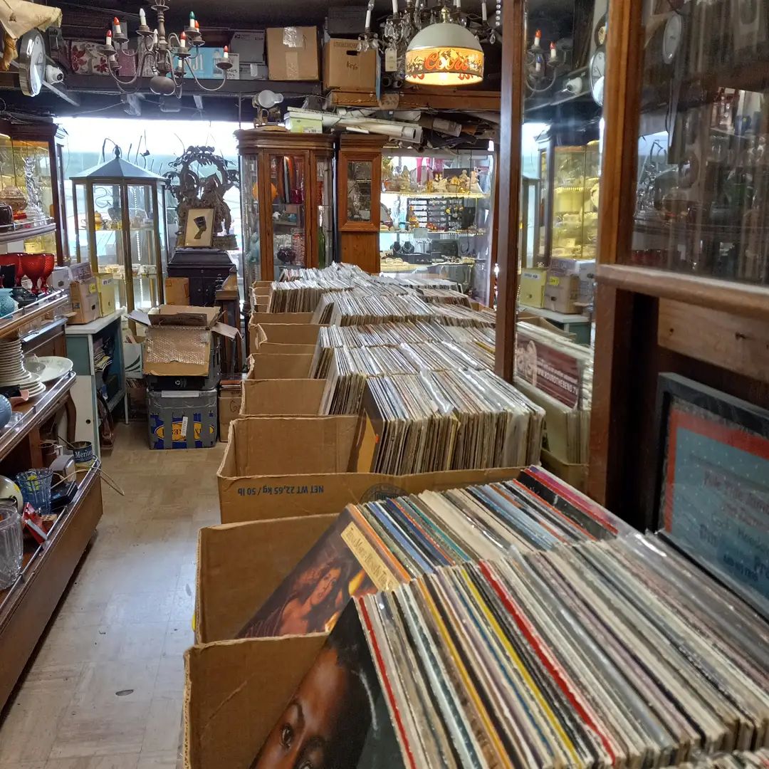 Best Vinyl Record Store in Los Angeles • Studio Antiques